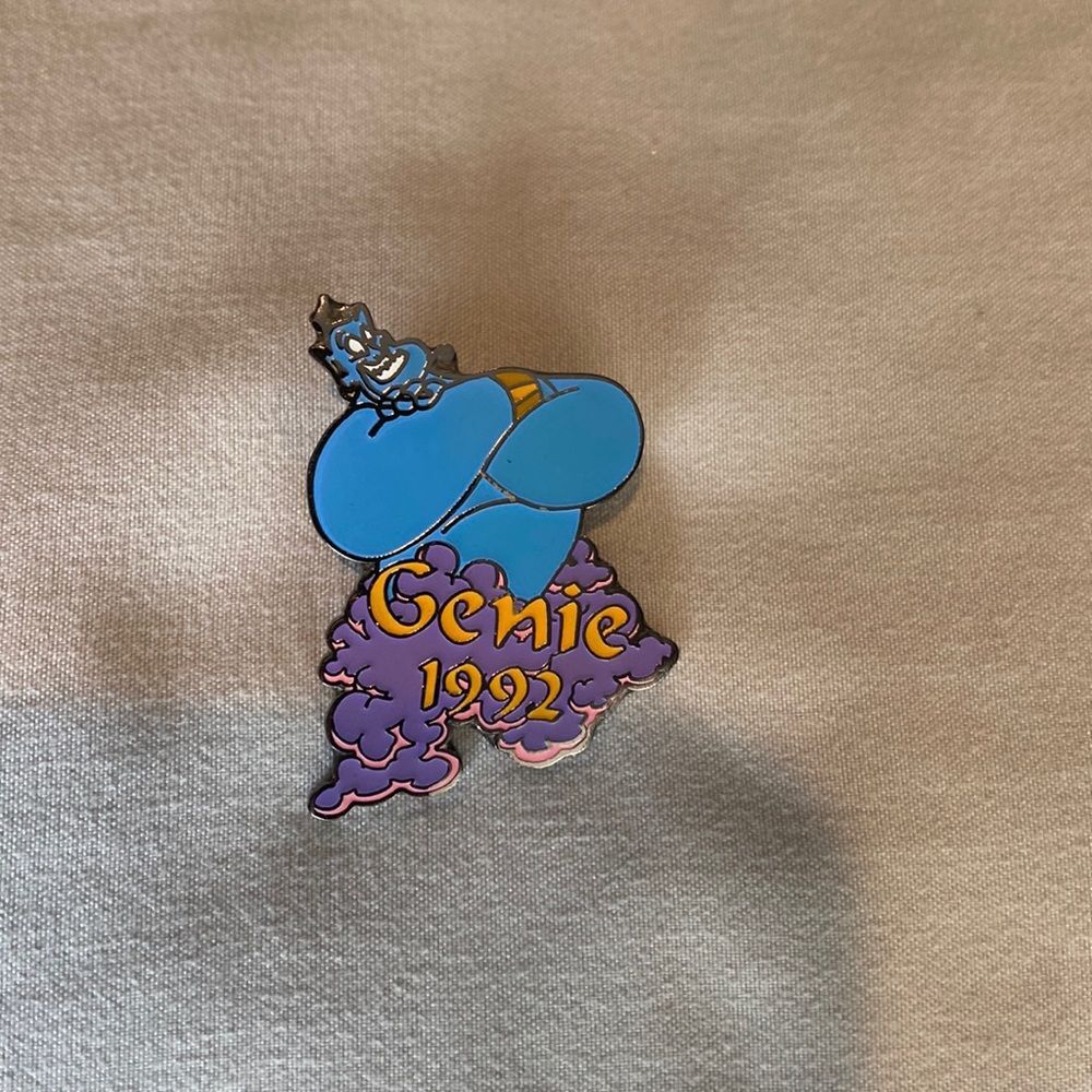 Genie pin Disney Aladdin